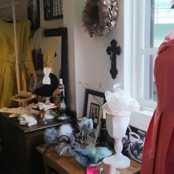 空想帽子店はまたどこかへ～。